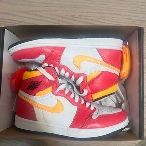 Jordan 1 Retro High OG Size 6 (men’s 4.5)